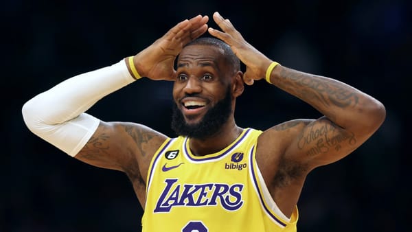 #119 El dilema (inexistente) de LeBron James: ¿competir o cobrar?